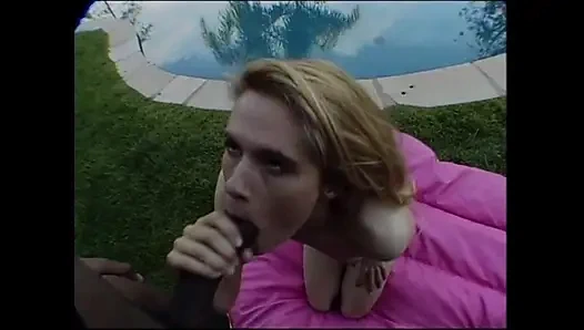 Outdoor Threesome and Interracial Blowjob for a White Slut