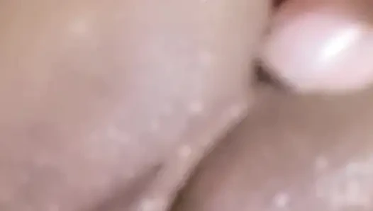 Duşta seksi ıslak vajina