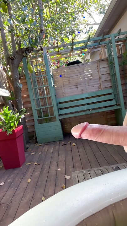 BeENJoY - my hotel neighbor sees me naked on the terrace, it makes me want to so that he watches me