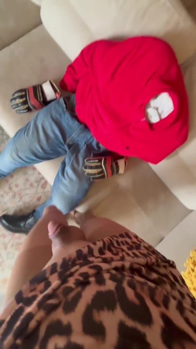 ความพยายามครั้งแรกของเรากับลูกเลี้ยงชายของฉันฉันหวังว่าคุณจะชอบมัน:) | คลิป 1