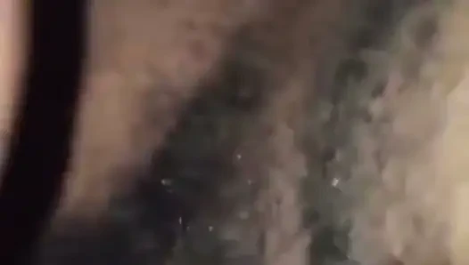 Yangzi vajinasını penisime sürtüyor