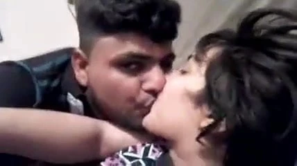 Girl friend ke sath romantic