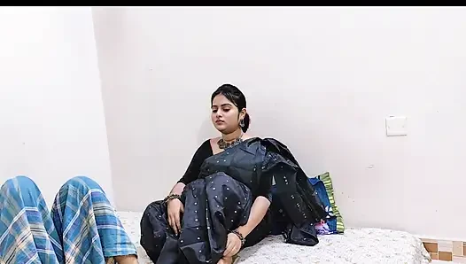 Eshita schönes indisches bhabhi mit Devor romantischem stilvollem sex-genuss-video.