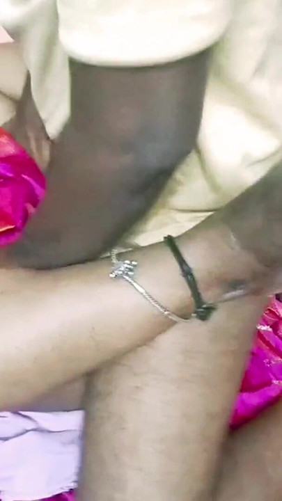 Housewife pleases correspondence and let him fuck for her stepson&#039;s delayed school fees.- tamil clear audio with moaning | Clip 3