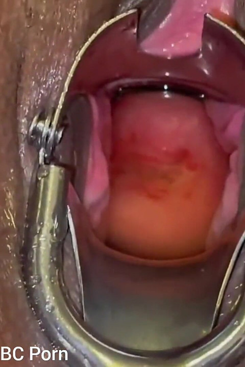 Spreading My Pussy Pissing Closeup