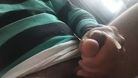 Thick cum right now Thick cum right now