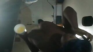 Africano americano ébano disfruta de coño grueso muslos jugoso coño modelo 01