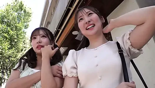 Bagian 1: hanya untuk mahasiswa wanita yang dekat! Gadis-gadis yang teman-temannya basah kuyup dan berkompetisi dalam bukkake dan muncrat dengan baju renang tembus batas!