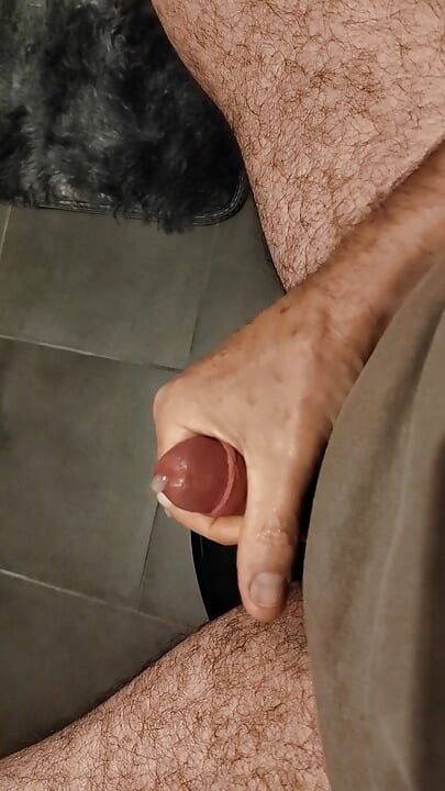 A little cumshot