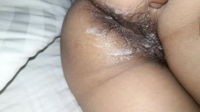 Neighbour Fucked bhabi at home .. alone Nisha ko choda padosi me
