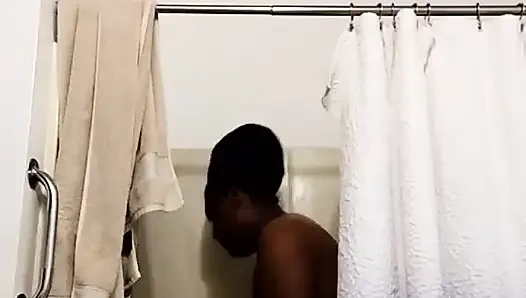 Трансляция началась