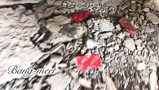 I Meet a Stranger in My Uncompleted Building