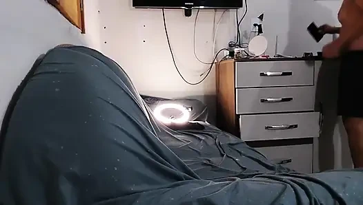 Kleine schlampe wirklich liebt es zu ficken und ist nicht zufrieden mit ihrem mann, der zu hause hat und ihre muschi anderen männern geben wird