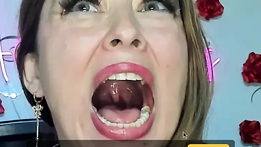 Камера внутри меня!! Я глотаю и глубоко заглатываю большие эротику!