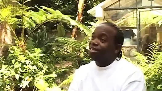 Großer schwarzer schwanz, riesiger schwarzer arsch penetriert