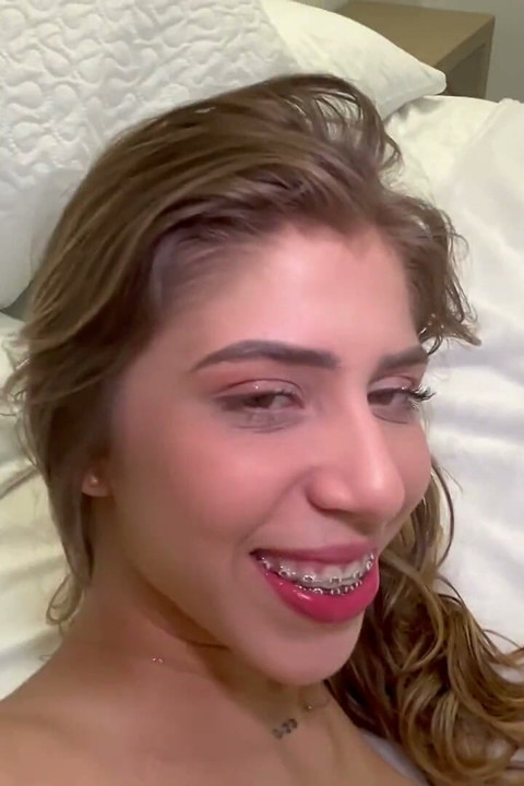 I Meet a Very Sensual Petite Colombian Girl and We End up Fucking Alone in the Room.