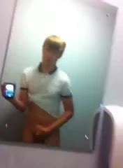 Hot Twink Selfie