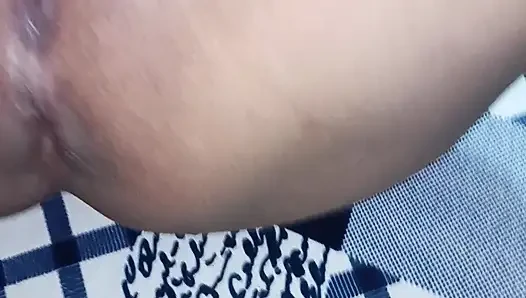 Hintli ateşli kız erkek arkadaşıyla