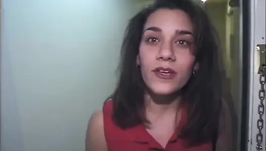 Normie si cewek dewasa dengan berbulu dientot habis-habisan sampai dicrot di muka