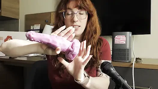 NSFW Review of Ridley the Xenogon From Bad Dragon