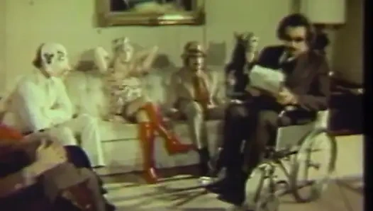 Black and white pussy licking in the bedroom