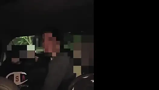 Bir erkek buldum, aldatılmış adamın önünde beni seviştirdi