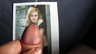 Gozando em Emma Watson 1