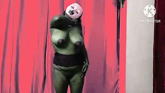 Desi colleage-mädchen zeigt ihre riesigen melonen und andere vermögenswerte - volle nackte show
