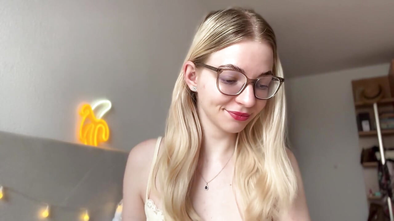 How to Be the Perfect Dominatrix (femdom)