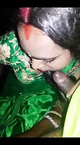 desi indian hijra sucking another desi indian hijra