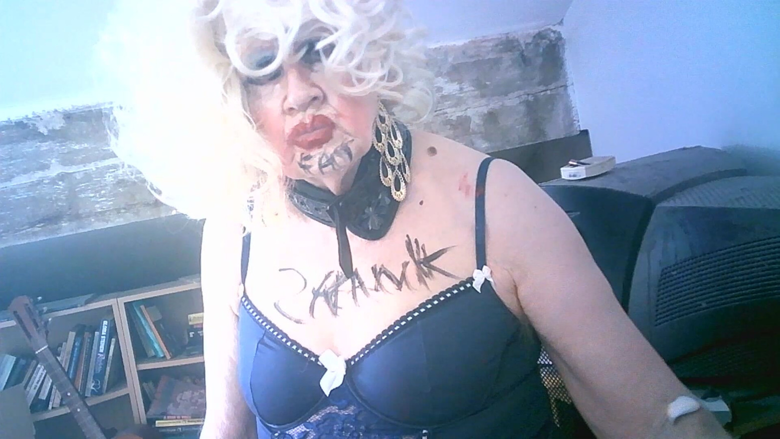 When mature fuckpig cumslut sissy Sarah Milllward realises that there is now way back