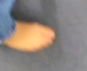 В обувном магазине