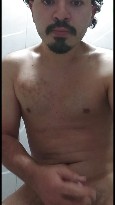 First amateur young gay brazilian solo porn