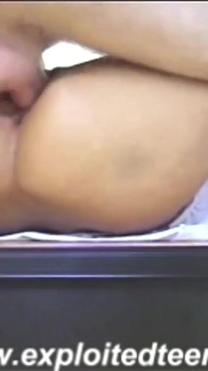 Exclusive Filipino Amateur Jenifer 18 Plus, Rimming, Piston Spoon In Pantyhose ,Fucked On Desk, Shaved Pussy, Big Facial. | Clip 2