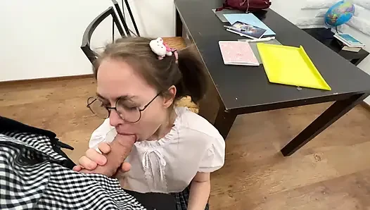 Мой сводный брат не спрашивает, он просто принимает то, что хочет