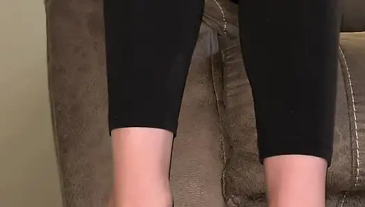 Zehenring fuß von Ivys Füßen ignoriert