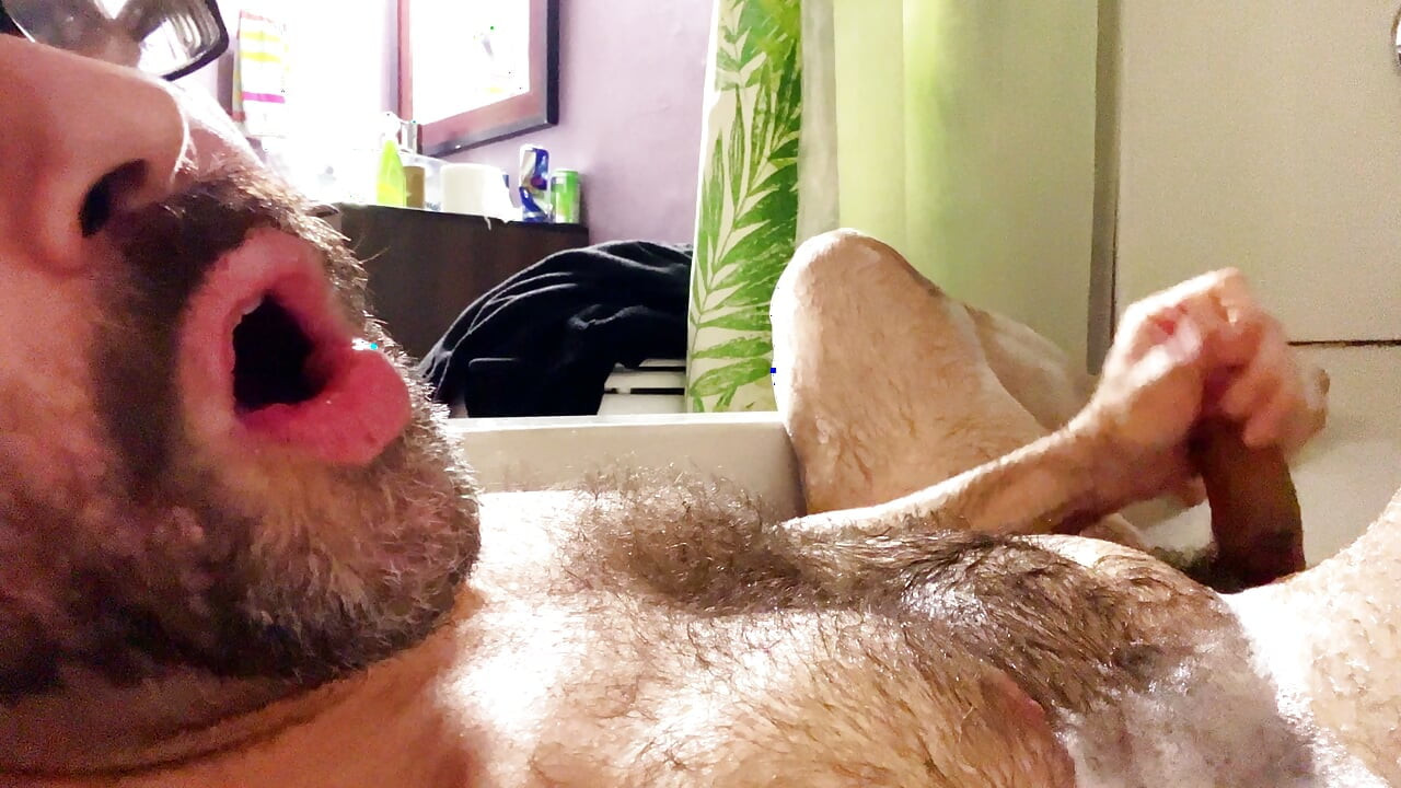 Rub a dub dub a handsome hairy horny daddy in the tub