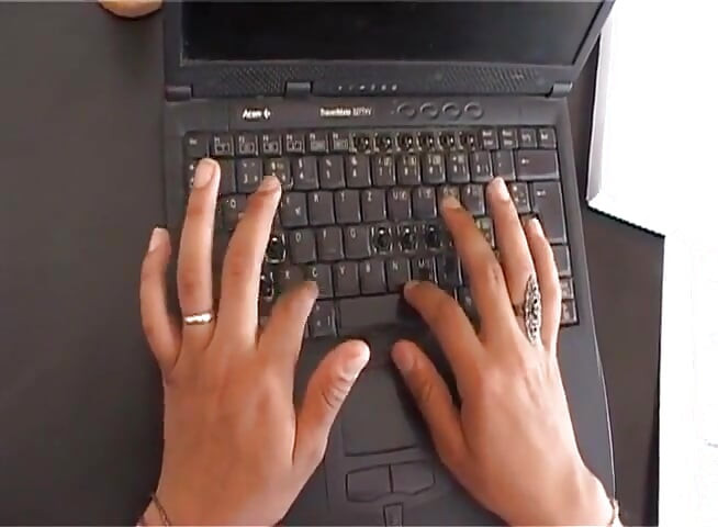 Sexy tranny sucks and receives cock