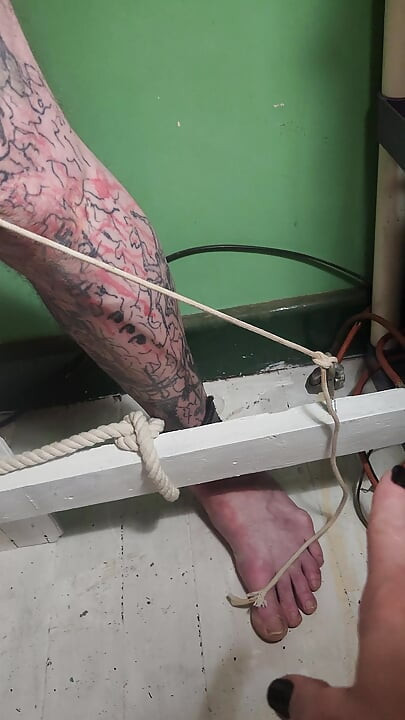 Crucifix Nesfârsit Cu Distrugere De