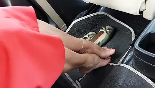 Istri pirang dewasa menikmati seks setelah berjalan