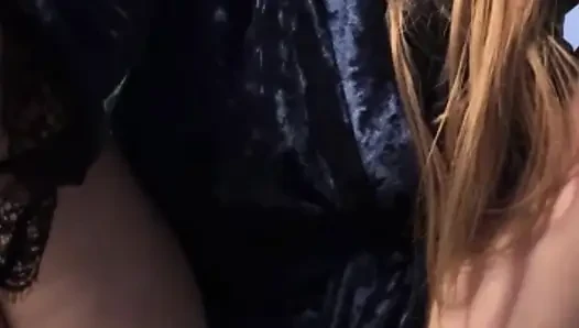 Fucking pussy and squirting homemade