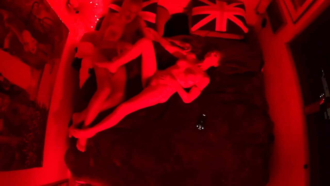 Red में चुदाई