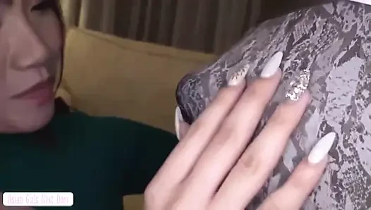 Vahşi akış tarzı büyük memeli Gyaru, şok edici özel kaos dikkatsiz gizli bir karşılaşmaya dökülüyor - bölüm2