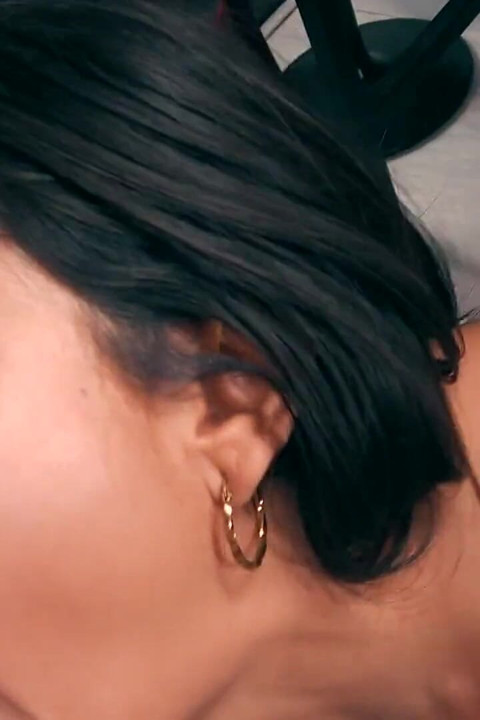 Jade presley si cewek imut latina yang lagi ngidam dientot habis-habisan