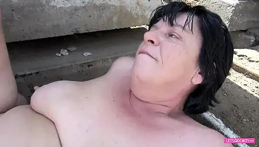Horny BBW granny gets fucked outside