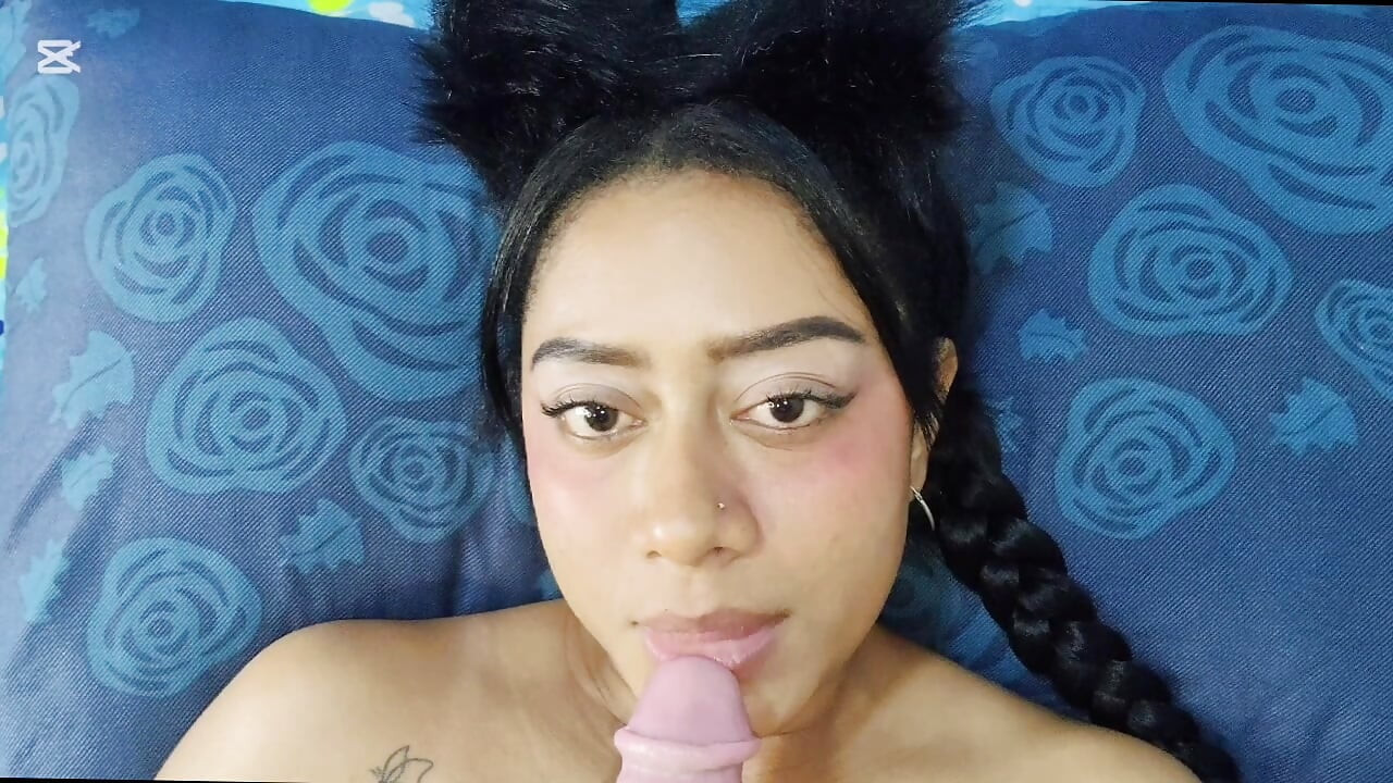 Je donne un Russe, qui se termine par du sexe oral à un adepte