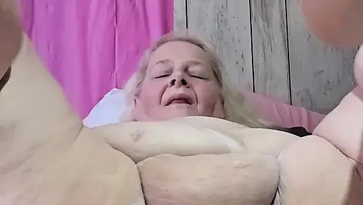 Rolling This Fat Girl in Flour to Find the Wet Spot