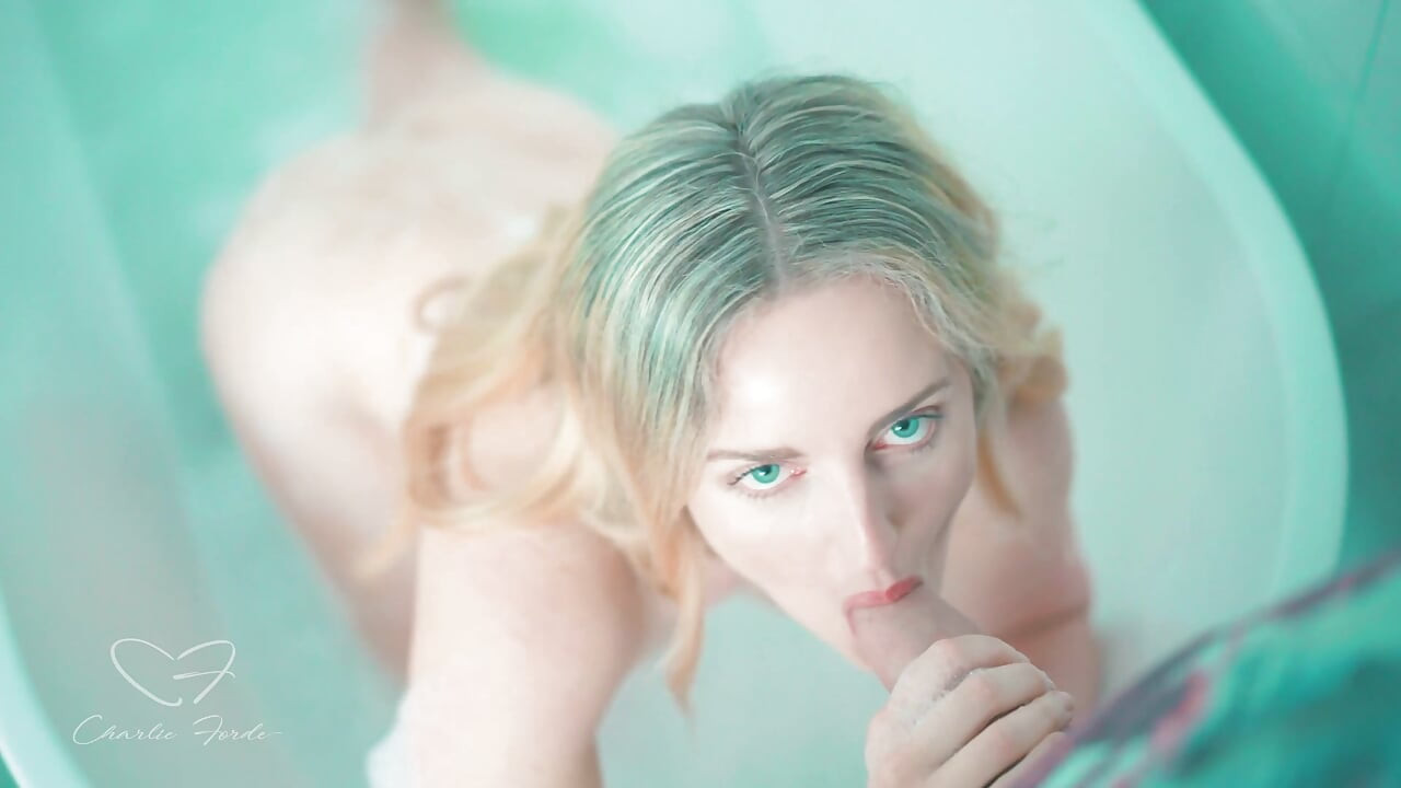 Freacă în cadă cu Charlie Forde, Jayce Hardy