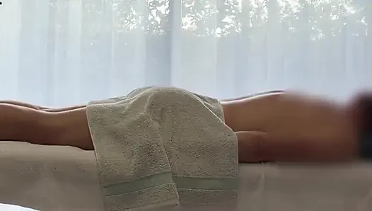 Gerçek mutlu sonla asyalı masaj salonu