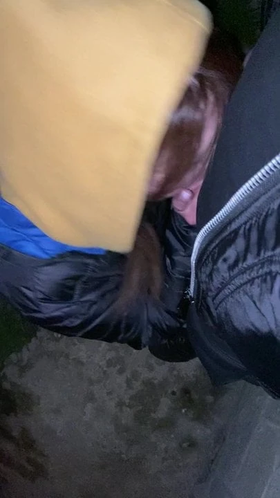 juicy blowjob in a public place